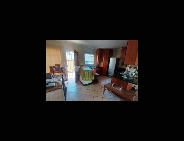 2 BEDROOM DUPLEX SOLD IN ANNLIN